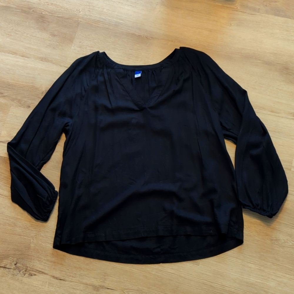 NWT L Old Navy Long Sleeve Shirt